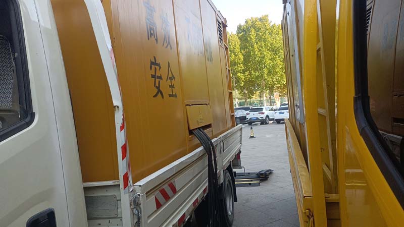 鹿泉如何判断柴油发电机组和UPS电源的切换时间是否符合要求？